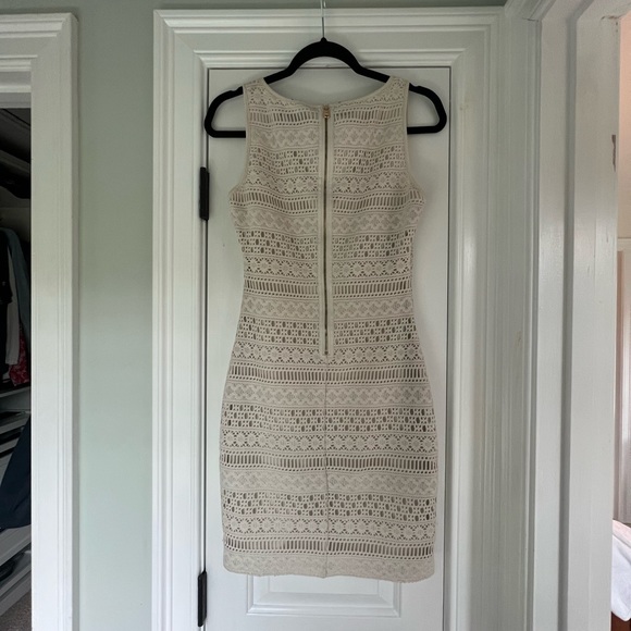 GUESS Beige Cream Crochet Lace “Jordina” Dress fully lined - Picture 6 of 12